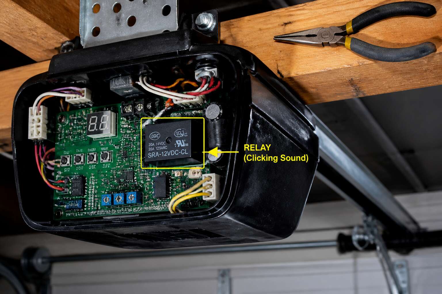 garage door motor clicking sound